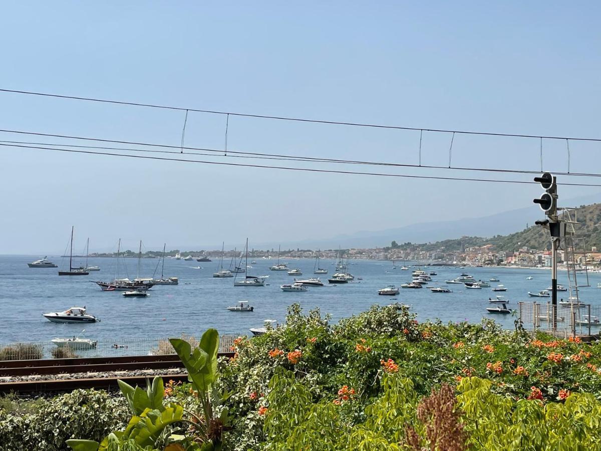 Taormina Holiday Apartment المظهر الخارجي الصورة